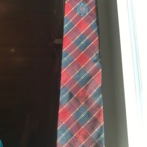 GUCCi  NECK TIE